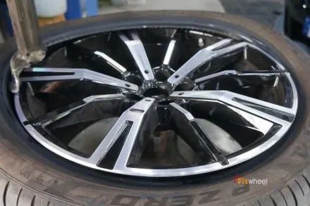 [휠도색] BMW G60 530i 블랙유광 휠도색 / 하남시 풍산동