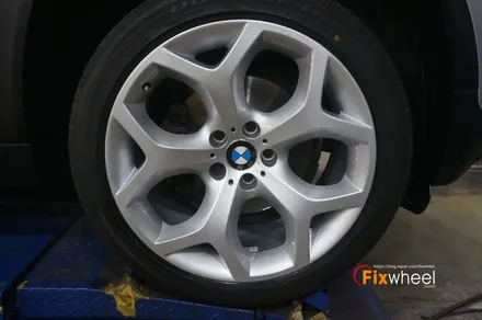 [BMW X5] 메탈릭실버 휠복원~ / 하남시 풍산동