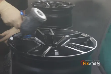 [BMW Z4] 검정유광 휠도색!! / 하남시 풍산동
