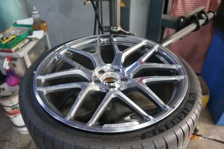 [벤츠휠도색]벤츠 AMG GT43 다이나믹 에디션 블랙투톤 휠도색 / 하남시 풍산동