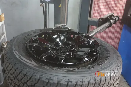 [쉐보레 콜로라도] 검정유광 휠도색!! / 하남시 풍산동