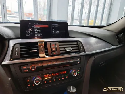 BMW F30 3시리즈 스틸 브러시 실내랩핑 시공 - 서울 강동구/송파구, 하남 미사 자동차 랩핑, 루프스킨, PPF, 썬팅 전문 / 남양주, 양평 랩핑 :: 하남 플랩스 / 하남 천현동