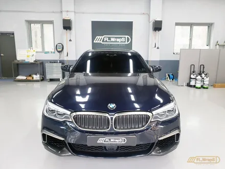 BMW G30 5시리즈 윈도우몰딩 크롬죽이기 블랙 랩핑 시공 - 서울 강동구, 송파구, 하남 자동차 랩핑, 루프스킨, PPF 전문 시공점 / 남양주, 양평 랩핑 :: 하남 플랩스 / 하남 천현동