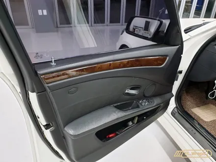 하남 플랩스 :: BMW E60 5시리즈 블랙 루프스킨, 사이드 미러 부분랩핑, 카본 실내랩핑 - 강동, 송파, 미사 자동차랩핑, PPF 시공 전문 / 광주, 양평 랩핑 추천 / 하남 천현동