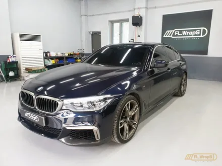 BMW G30 5시리즈 윈도우몰딩 크롬죽이기 블랙 랩핑 시공 - 서울 강동구, 송파구, 하남 자동차 랩핑, 루프스킨, PPF 전문 시공점 / 남양주, 양평 랩핑 :: 하남 플랩스 / 하남 천현동