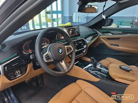 BMW 520i 매트릭스 블랙 실내랩핑 - 플랩스(FL.WrapS) / 하남 실내랩핑 / 미사랩핑 / 서울송파,강동 랩핑 / 하남 천현동