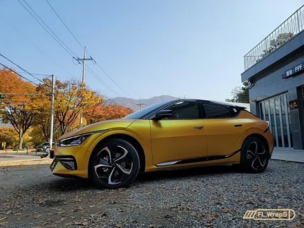 기아 EV6 GT Line 에이버리 에너제틱 옐로루 전체랩핑 & 블락포디 샴페인골드 열차단썬팅 - 플랩스(FL.WrapS) / 하남 썬팅 / 하남랩핑 / 하남 천현동