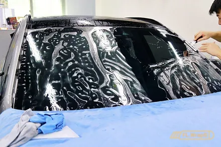 BMW X3M 윈드실드 재시공 / 루프스포일러 랩핑 - 플랩스(FL.WrapS)/하남미사 랩핑, 전면유리 보호필름 시공 / 하남 천현동