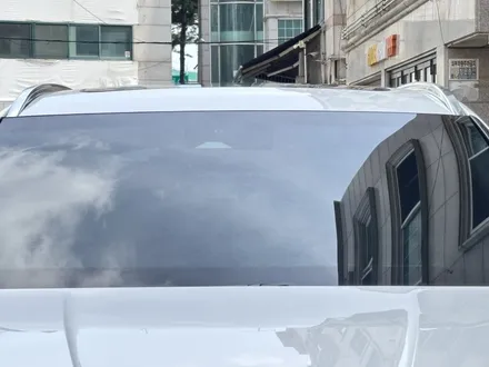 부천 썬팅 50대 운전자도 걱정 없이 사용 가능한 짙은 농도의 솔라가드 티타늄 / 서울 강서