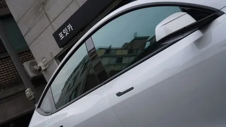 인천 테슬라 틴팅 모델Y 주니퍼 펄 화이트 멀티코트 컬러와 잘 어울리는 \'퀀텀\' / 서울 강서