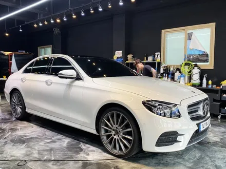 벤츠E클래스 부분PPF필름으로 생활기스로부터 해방! / 인천 남동