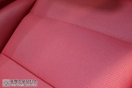 포르쉐718 박스터 가죽코팅은 UG가죽코팅으로 결정했어요! / 인천 남동