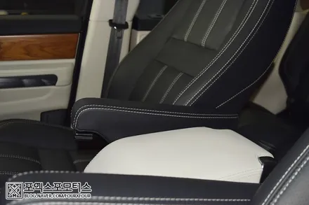 레인지로버 스포츠 아이보리시트 관리 인천 포엑스포에서 UG가죽코팅 했어요! / 인천 남동