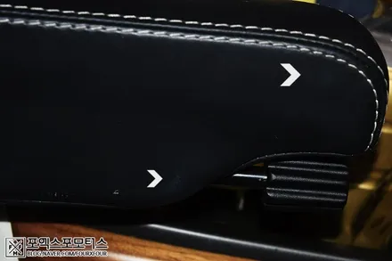 레인지로버 스포츠 아이보리시트 관리 인천 포엑스포에서 UG가죽코팅 했어요! / 인천 남동