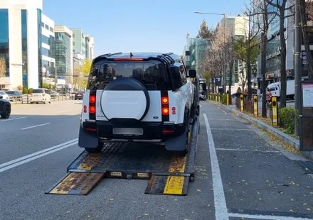 랜드로버 디펜더 D300 튜닝! 범고래 닮은 P400X 만들어볼까?