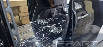 도요타 알파드 악세사리 튜닝 4종셋트를 소개합니다! [ 서울 / 부산 알파드 실내 대리석 바닥 ]