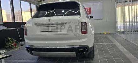 롤스로이스 컬리넌 중고차를 시리즈2 블랙배지로 신형개조, 23인치 휠타이어까지 장착 완료 [서울 부산]