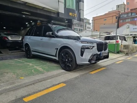 BMW X7 M60i 전동 사이드스텝(전동발판 자동발판 자동스텝) 장착!!