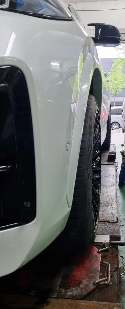 BMW 신형 X6 M 휠 튜닝 :: 커스텀 휠 장착 완료!