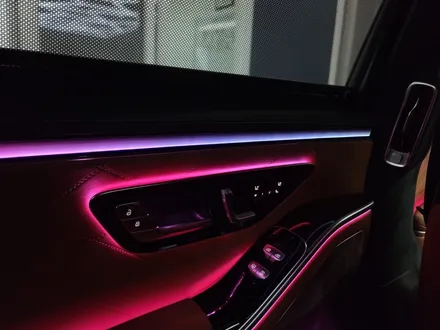 광주벤츠레트로핏 > 벤츠W223 S580-액티브엠비언트, 4D부메스터, 부메스터 엠비언트 \'모듈없이 코딩으로 기능 활성화\'