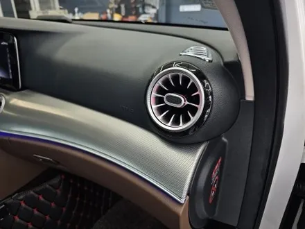 벤츠 E220d 카브리올레 - 송풍구 엠비언트 (정품led)