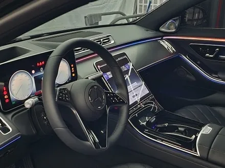 벤츠 S450 - 액티브 엠비언트 & 4d 부메스터 패키지   \