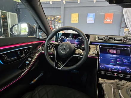 벤츠 w223 s450 - 애프터 액티브엠비언트, 천장 부메스터 /  정품 피아노 락커트림 \