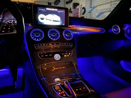 C63AMG 카브리올레 3색 64색으로 변경 및 송풍구엠비언트 교체!