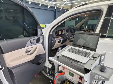 벤츠 GLE300d 부메스터 & 순정엠비언트