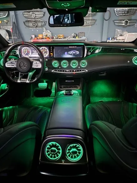 벤츠 S63amg 쿠페 - 엠비언트 64색 확장 및 광량업 / 송풍구엠비언트 / Amg 카본핸들