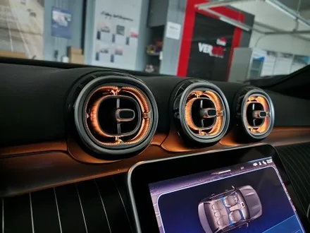 벤츠 W206 C클래스 - 송풍구 엠비언트