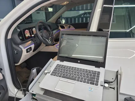 벤츠 GLE300d 부메스터 & 순정엠비언트