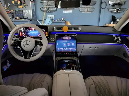 벤츠 W223 S350d 숏바디 - 액티브 엠비언트