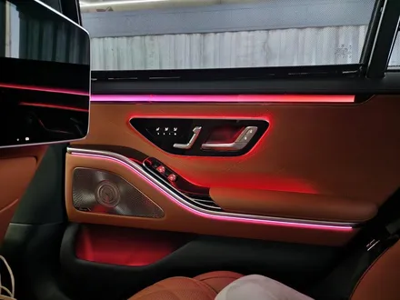 벤츠S500 - S클래스라면 액티브엠비언트는 절대 빠질 수 없죠 !!!