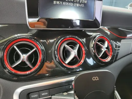 벤츠CLA45amg - 엠비언트 FULL SET으로 실내 인테리어 완성 !!