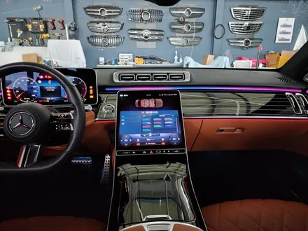 벤츠 S400d- 피아노락커트림, 액티브엠비언트, 4D 부메스터 \'애프터 제품 시공이지만 고퀄리티 !! \'