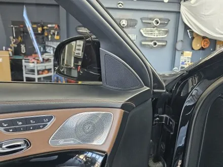 벤츠 s63amg - 송풍구 엠비언트(정품led) & 3D 부메스터