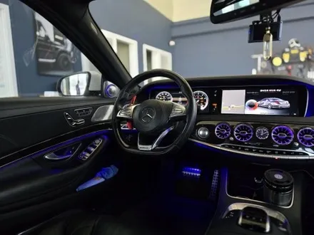 벤츠 63amg -  송풍구 엠비언트 / 타업체 컨버전 후 레이더센서 오류 → 카오카오에서 보정