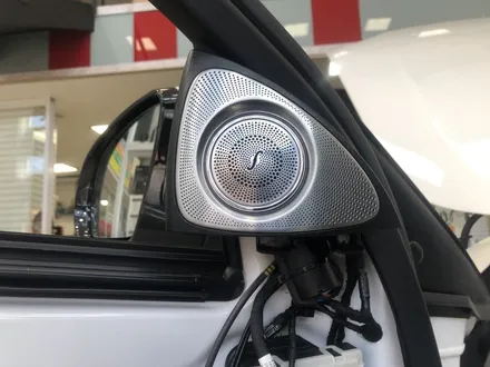 [ BENZ E300 ] 전주 벤츠 E클래스 EX 송풍구 엠비언트 하이클라스 국산 부메스터 전동스피커 교체!