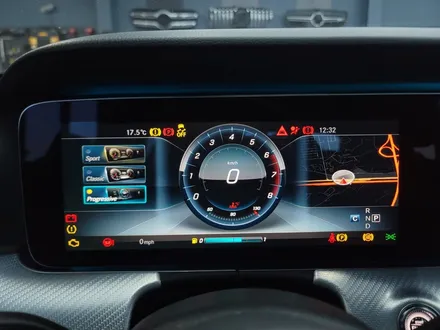 벤츠E250 - 와이드콕핏, 팬2 ,감성마력 AMG 프로그래밍까지 그리고 송풍구 엠비언트
