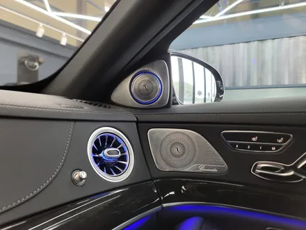 벤츠 후기형 S350d - 송풍구 엠비언트, 3D 부메스터, 미드레인지 커버