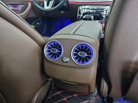 벤츠 E220d 카브리올레 - 송풍구 엠비언트 (정품led)