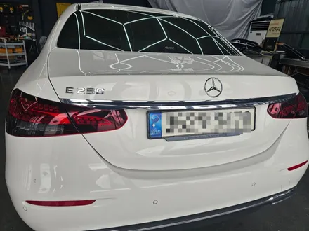 벤츠 e250 - 송풍구 엠비언트 ( 정품led )