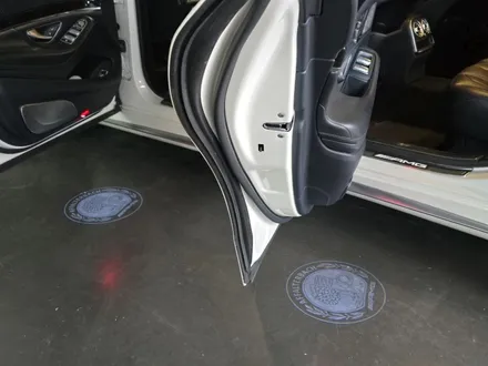 벤츠S63amg - 송풍구 엠비언트, 도어스팟