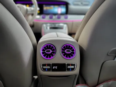 벤츠 CLS450 -  와이드콕핏 상단 엠비언트, 2열송풍구 엠비언트, R버튼