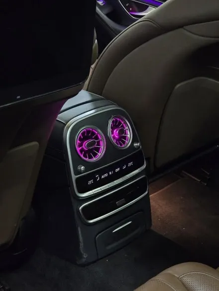 벤츠 S400D - 송풍구 엠비언트