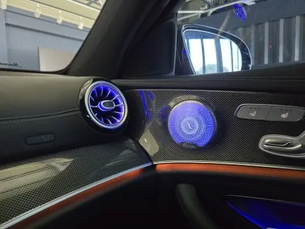 벤츠 e53amg - 송풍구, 미드레인지, 계기판 상단 엠비언트