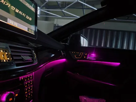 카오카오 > 벤츠 CLS 63amg -12색 엠비언트 확장 및 광량업