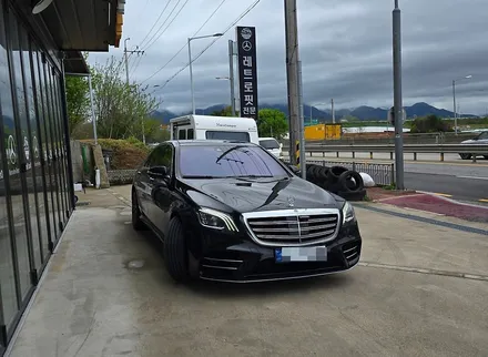 벤츠 S400D - 송풍구 엠비언트