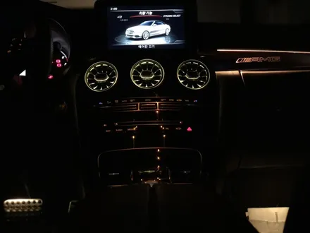 C63 AMG 엠비언트 12색 변경 및 송풍구, 데시보드 추가!
